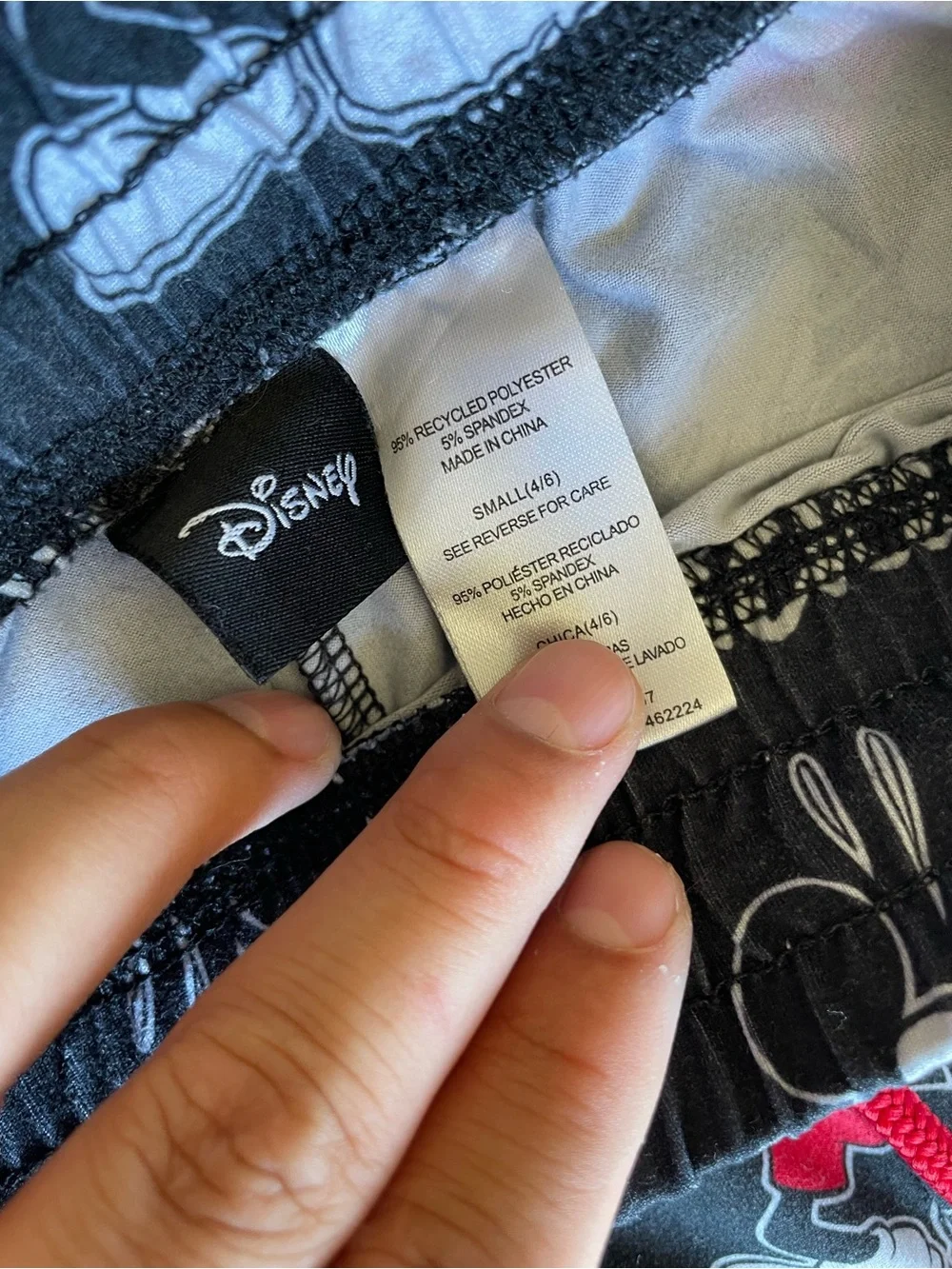 โจ Disney Mickey Mouse Pajama Joggers Small LIKE NEW! โค๏ธ๐ค - Picture 13 of 13